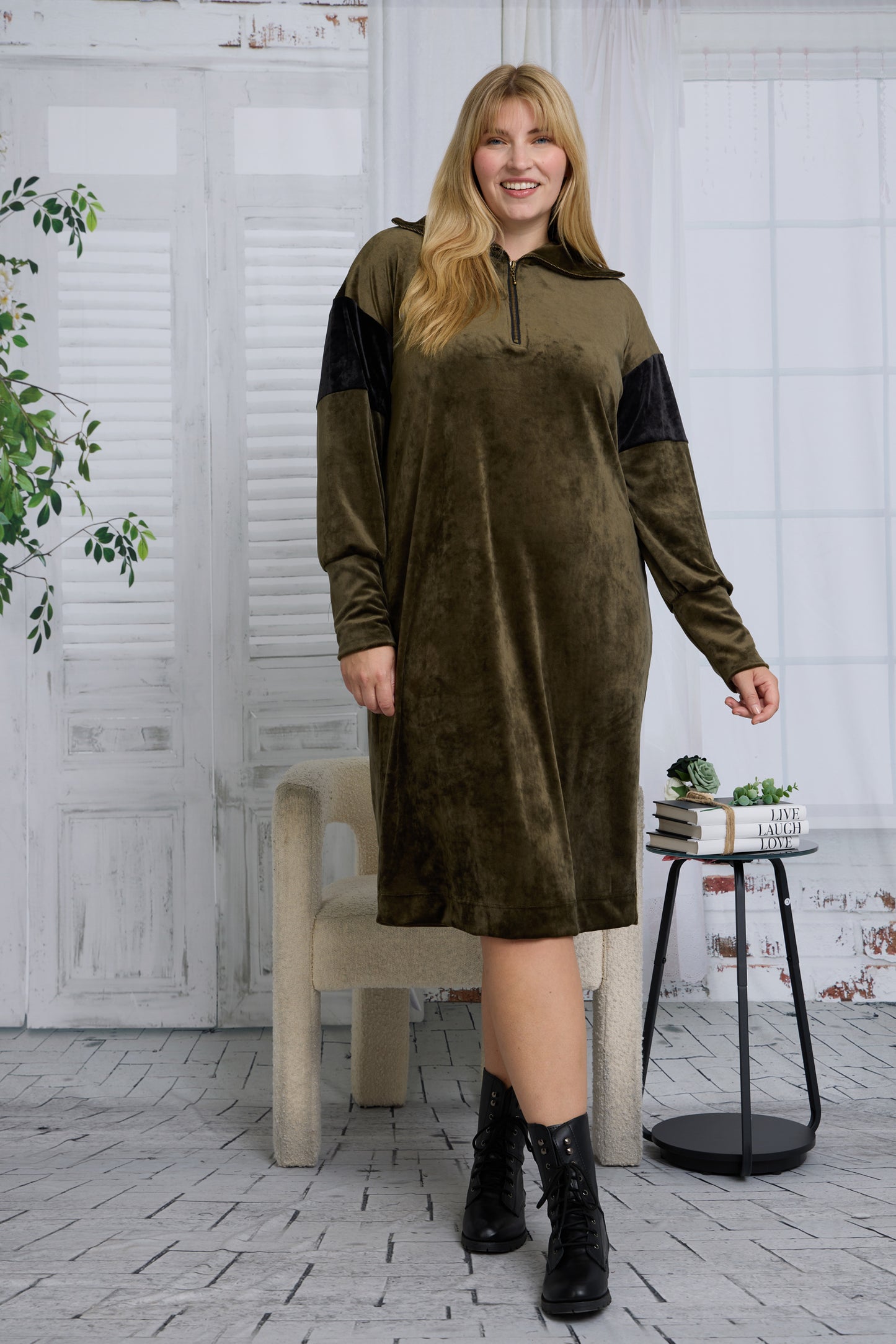 BONNIE DRESS PLUS - VELVET COLORBLOCK