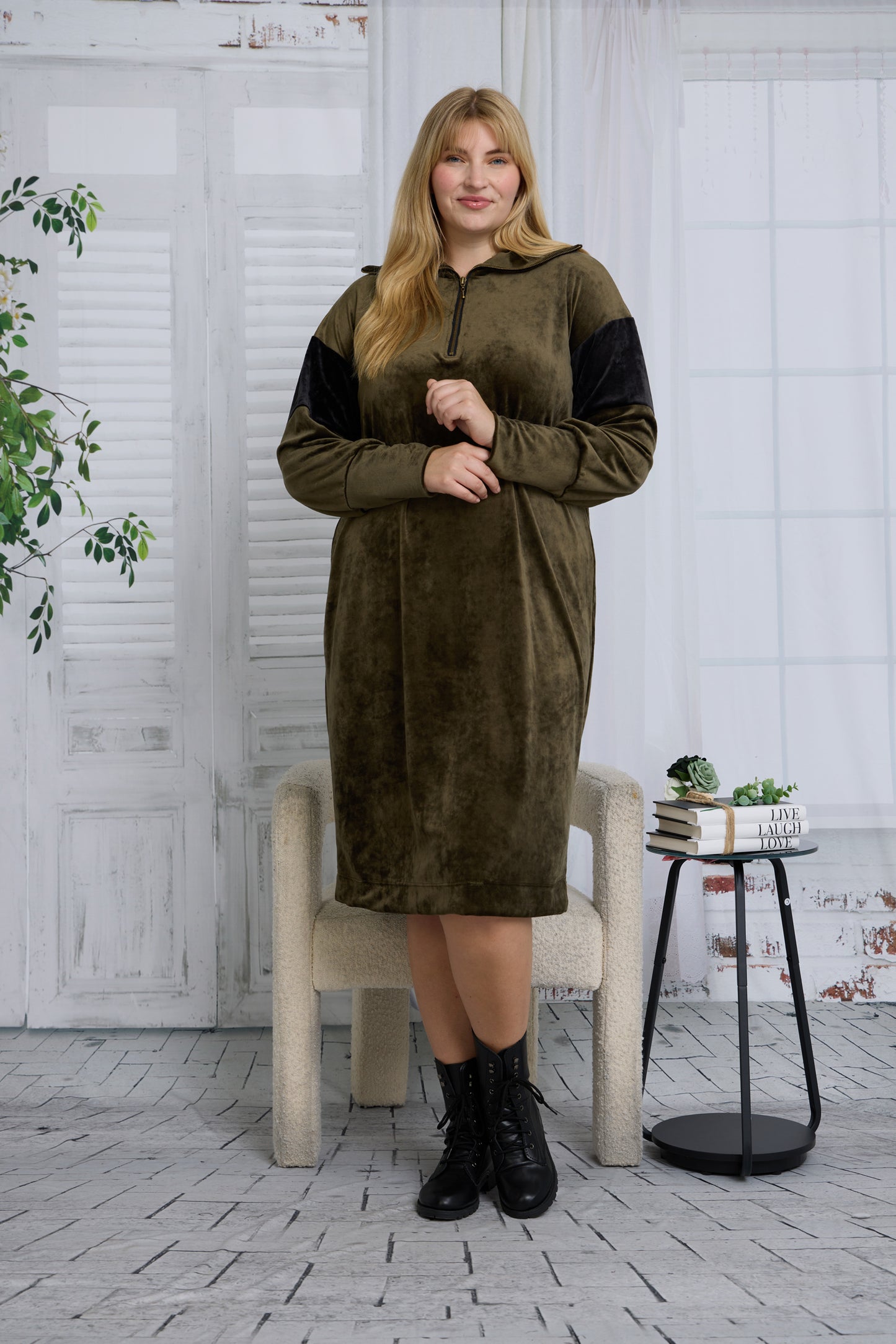 BONNIE DRESS PLUS - VELVET COLORBLOCK