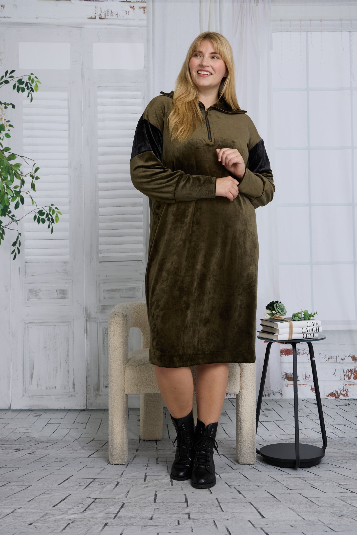 BONNIE DRESS PLUS - VELVET COLORBLOCK