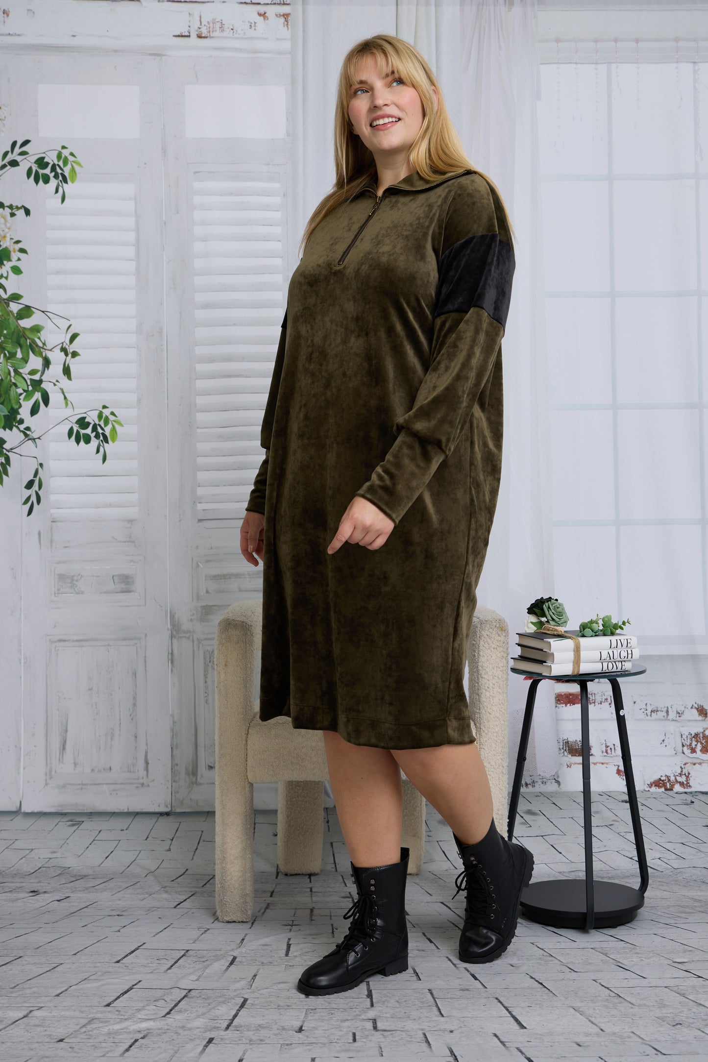 BONNIE DRESS PLUS - VELVET COLORBLOCK
