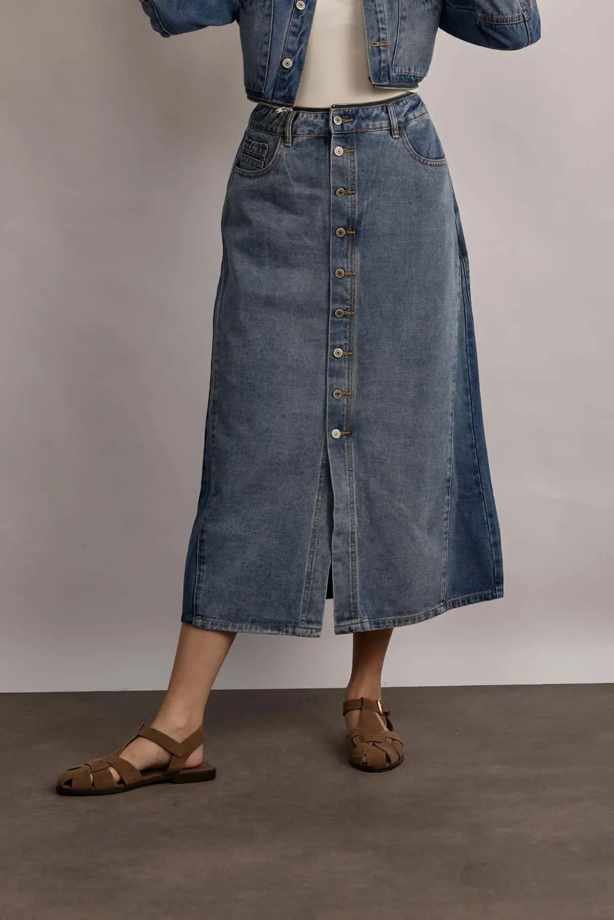 CB - JEANS SKIRT WITH BUTTONS