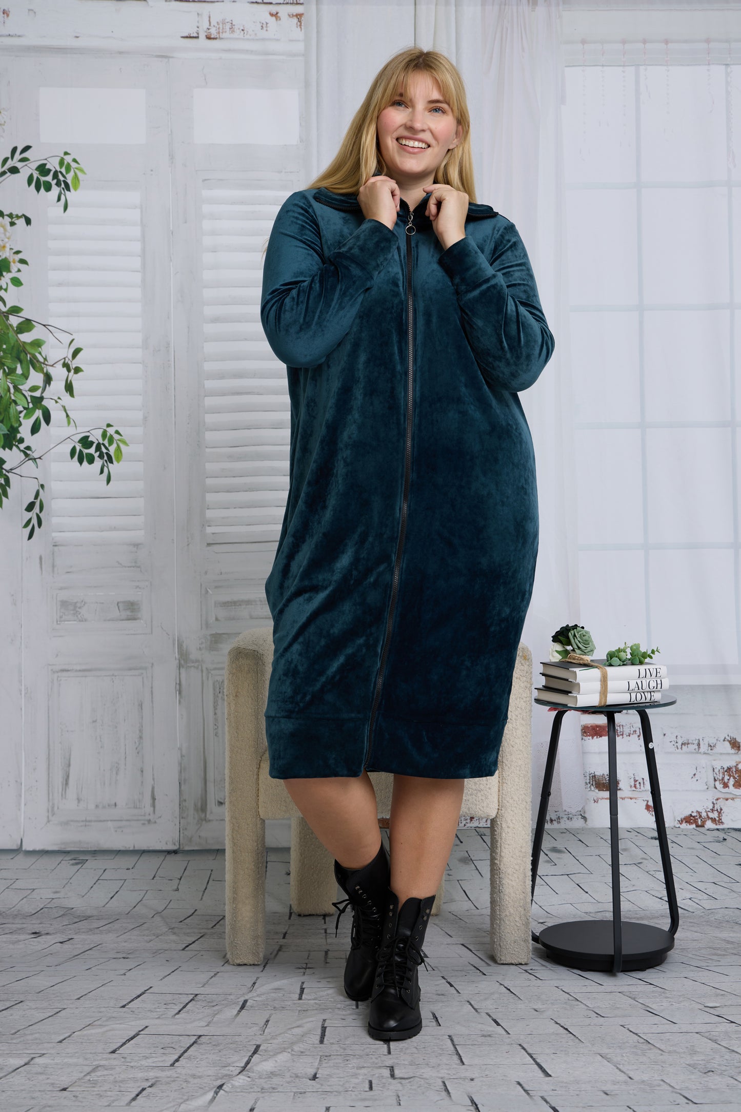 CONNIE DRESS PLUS - VELVET