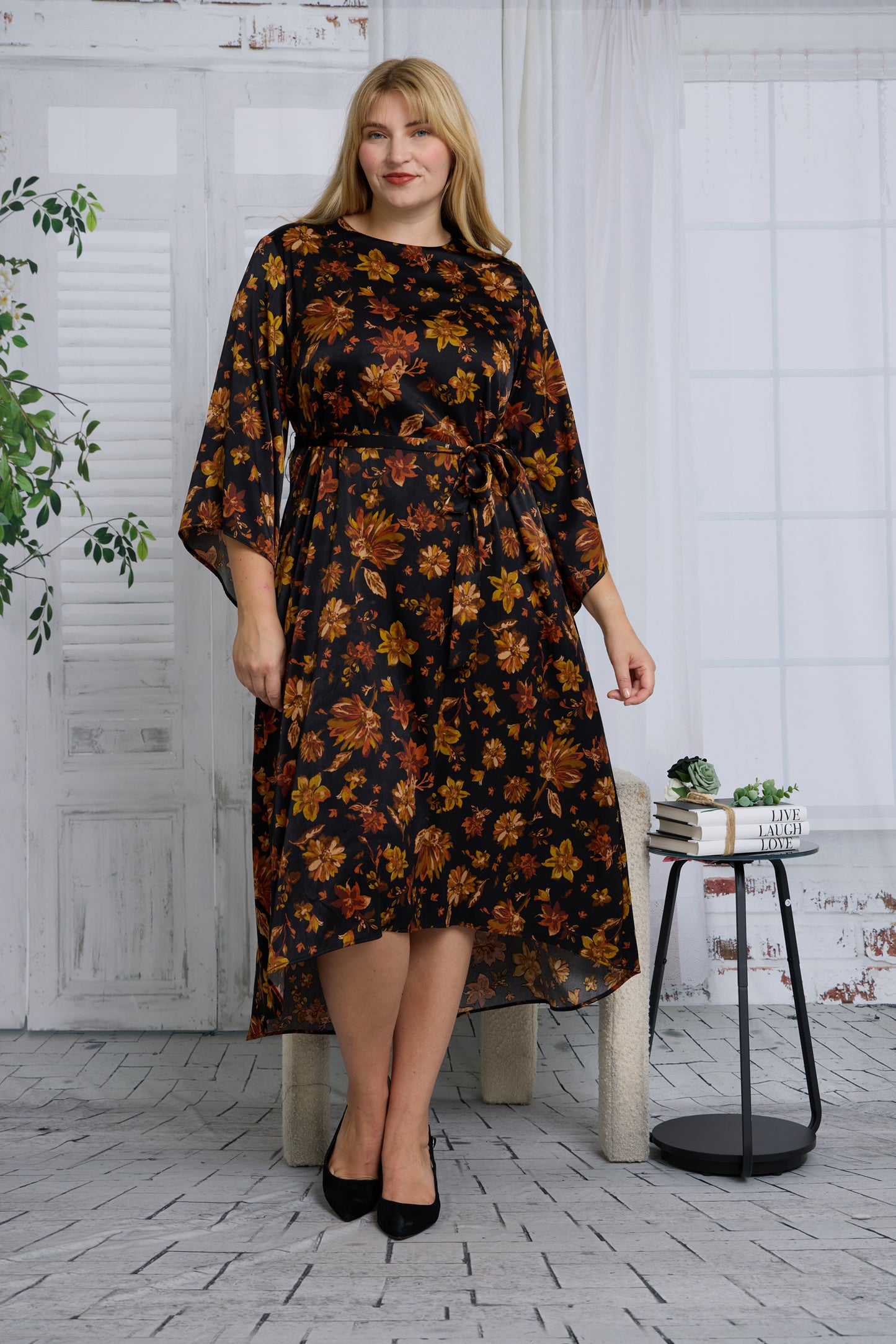 FREYA DRESS PLUS