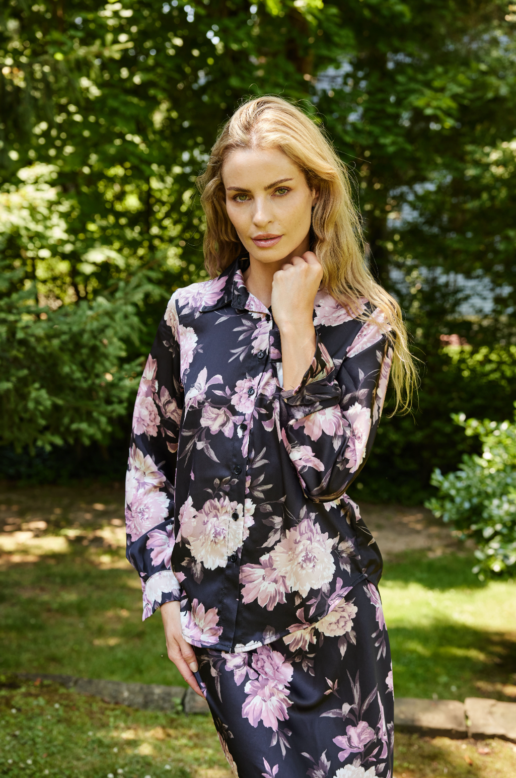 ALMA TOP - BLACK FLORAL