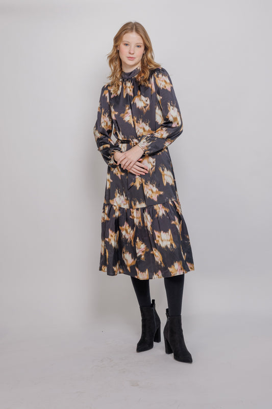 IVEE - LOWE RUFFLE DRESS