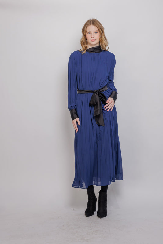 IVEE - PLEATED NO WAIST CUT DRESS