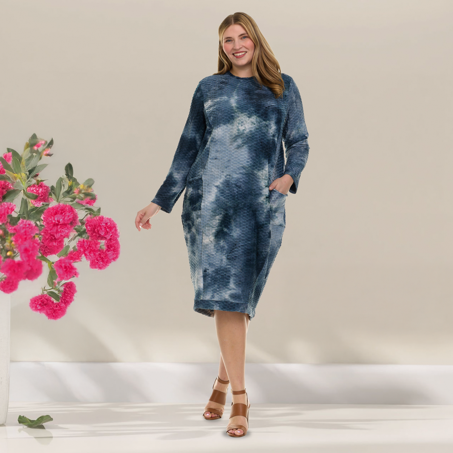 ALICE DRESS PLUS - HONEYCOMB