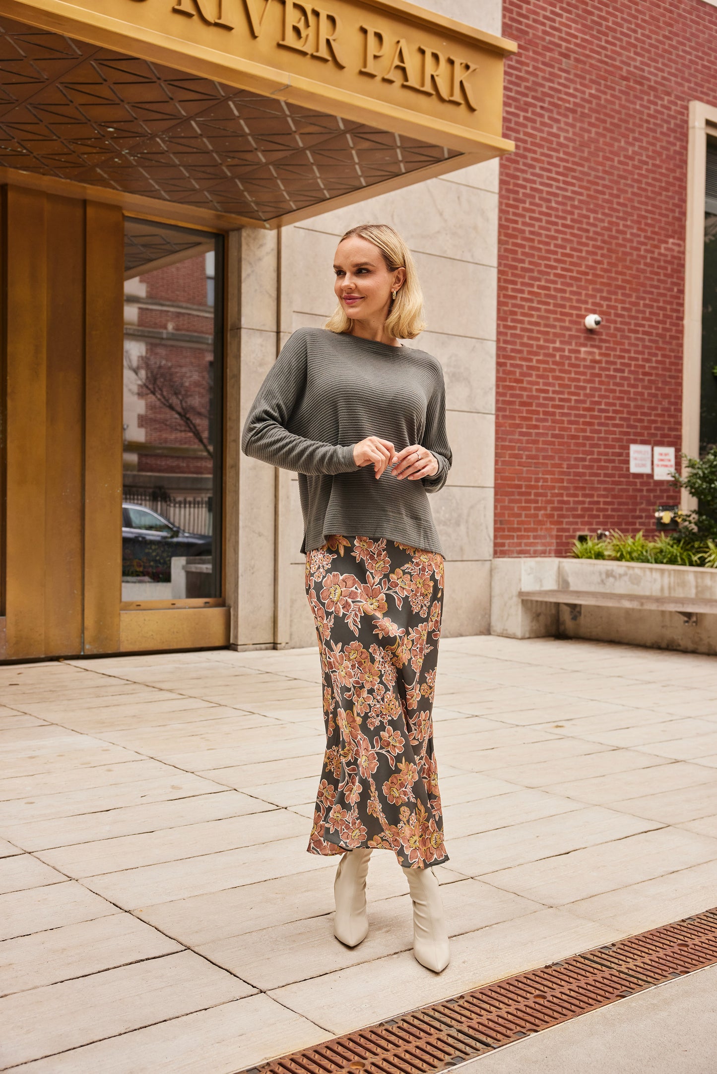 COSMO SKIRT