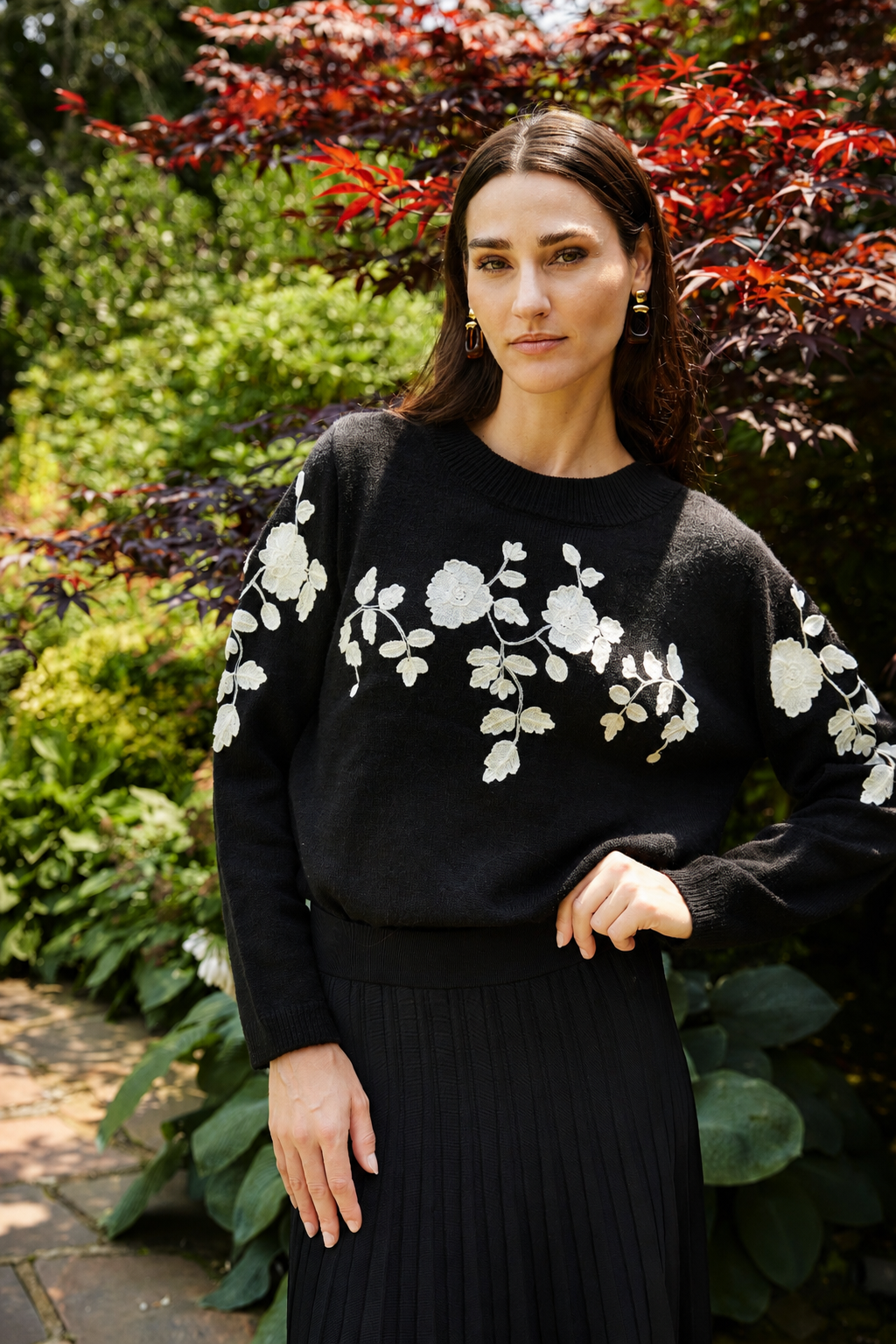 ELARA SWEATER