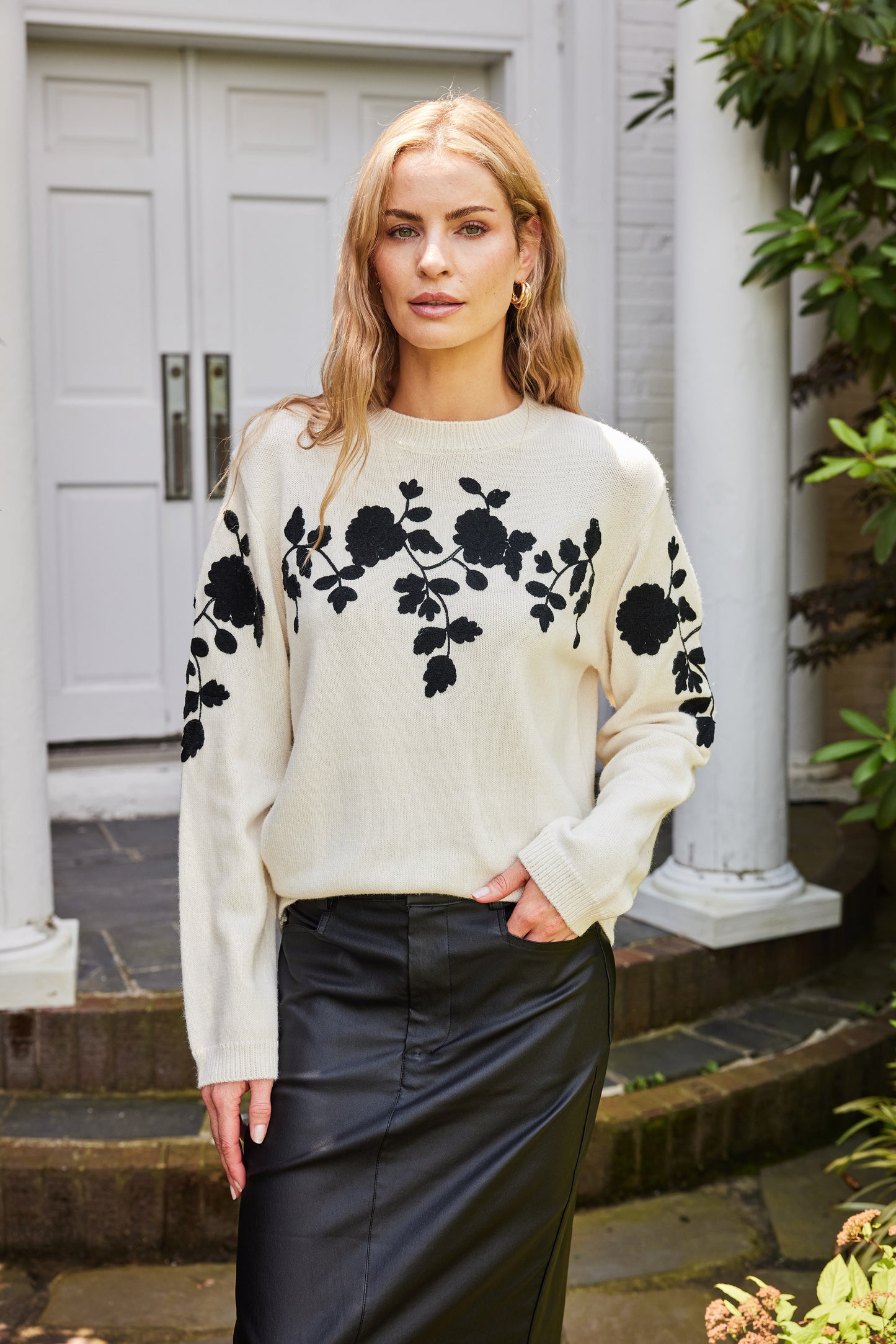 ELARA SWEATER