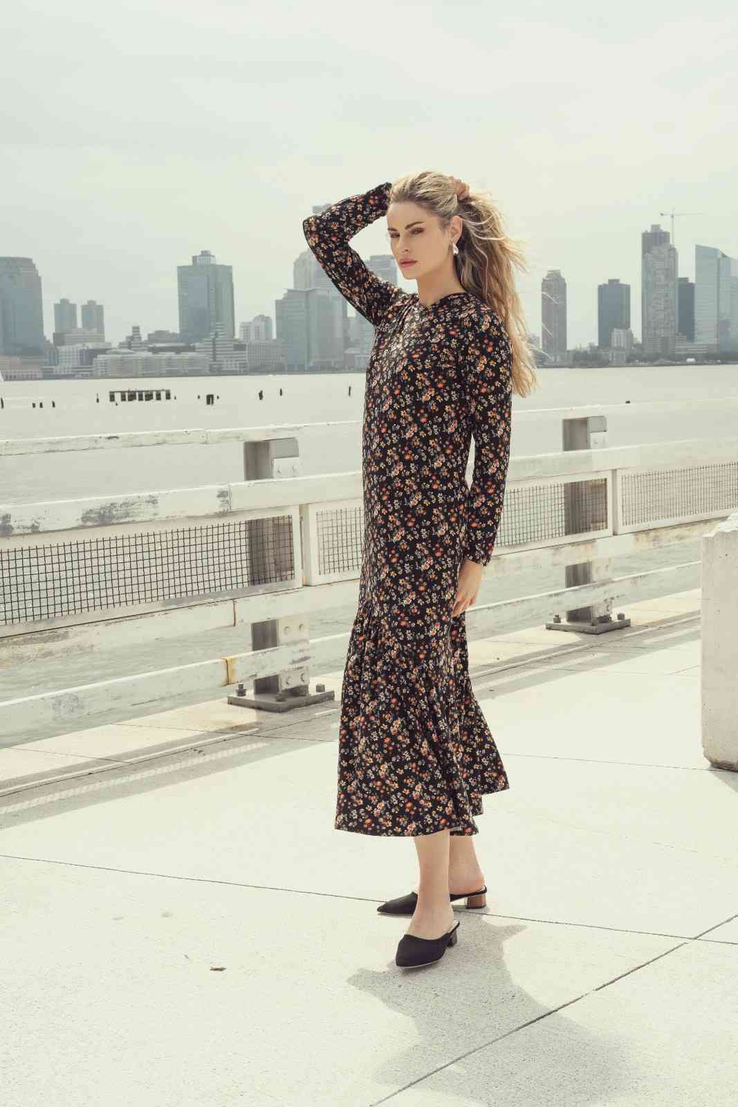 LIZ DRESS