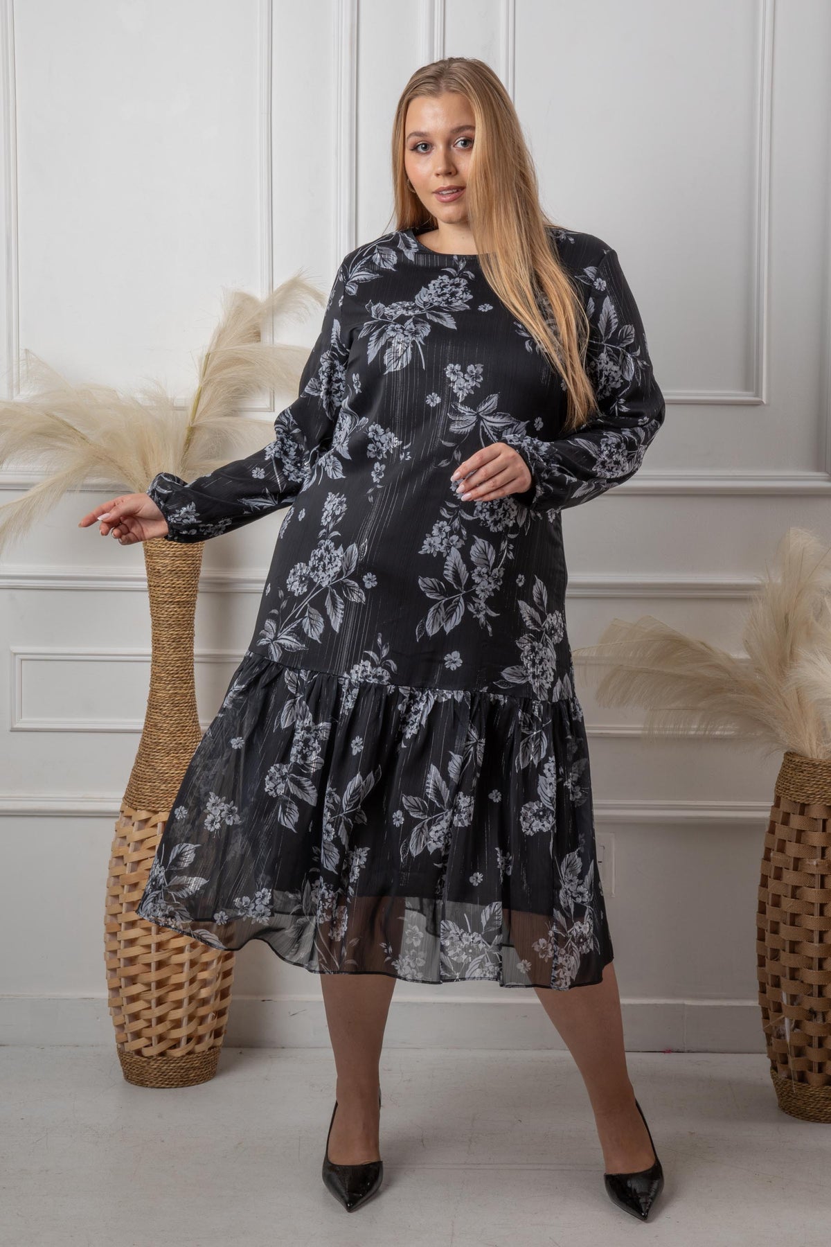 JOSEPHINE DRESS PLUS - BLACK/SILVER
