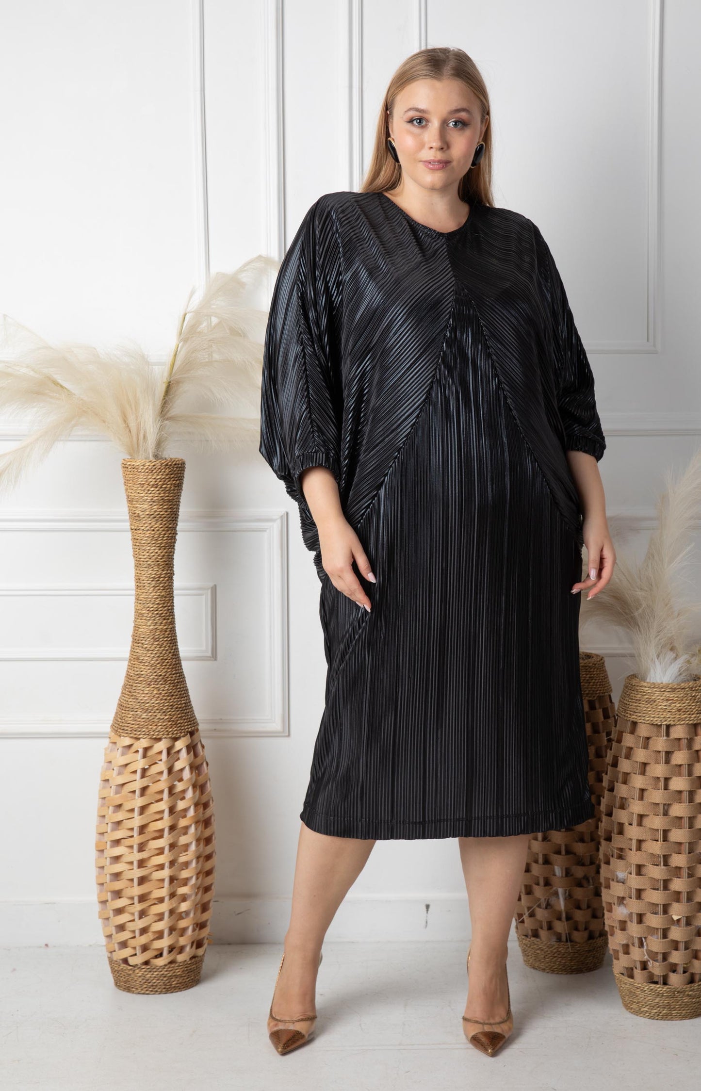 JANELLE DRESS PLUS