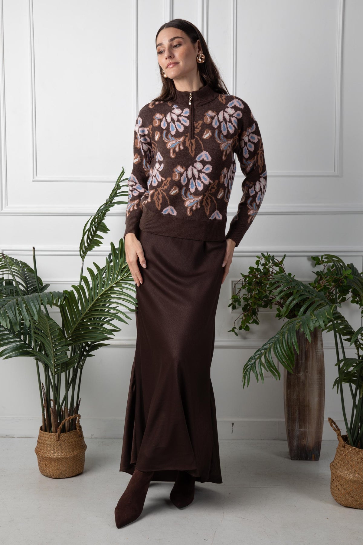SOHO HALF ZIPPER FLORAL SWEATER