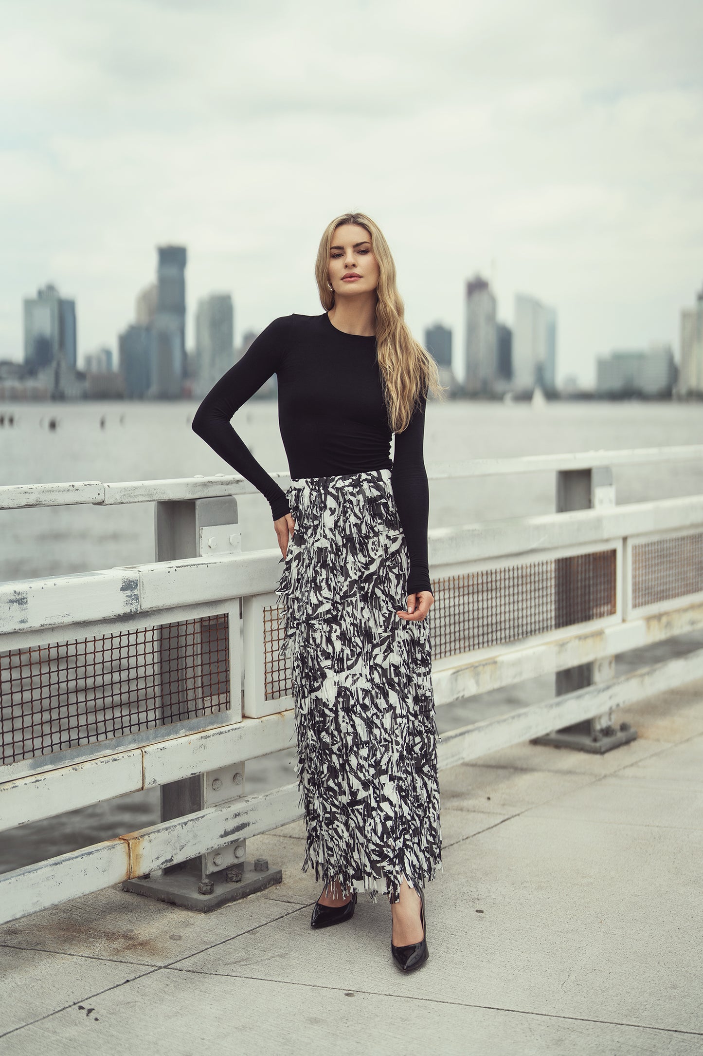 VIVIENNE SKIRT