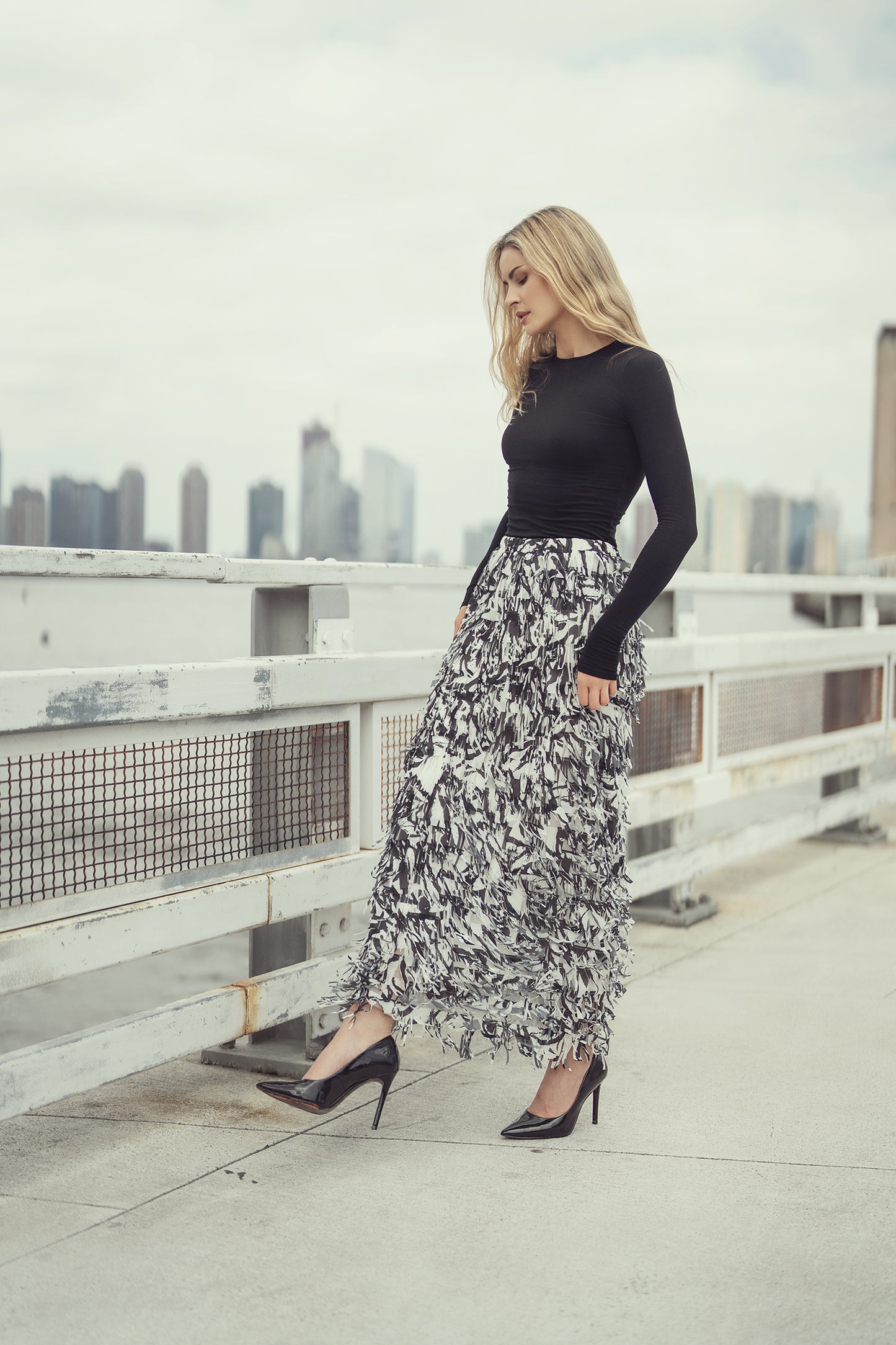 VIVIENNE SKIRT