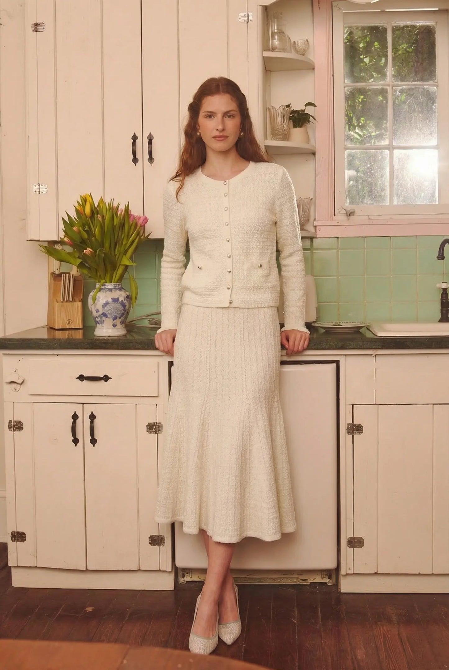 CB - KNITTED CARDIGAN