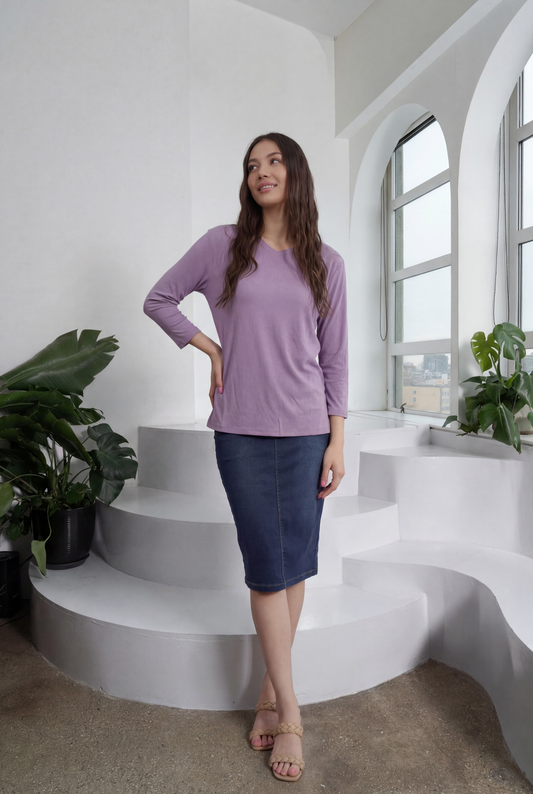 IVEE - V-NECK MICRORIBBED T-SHIRT